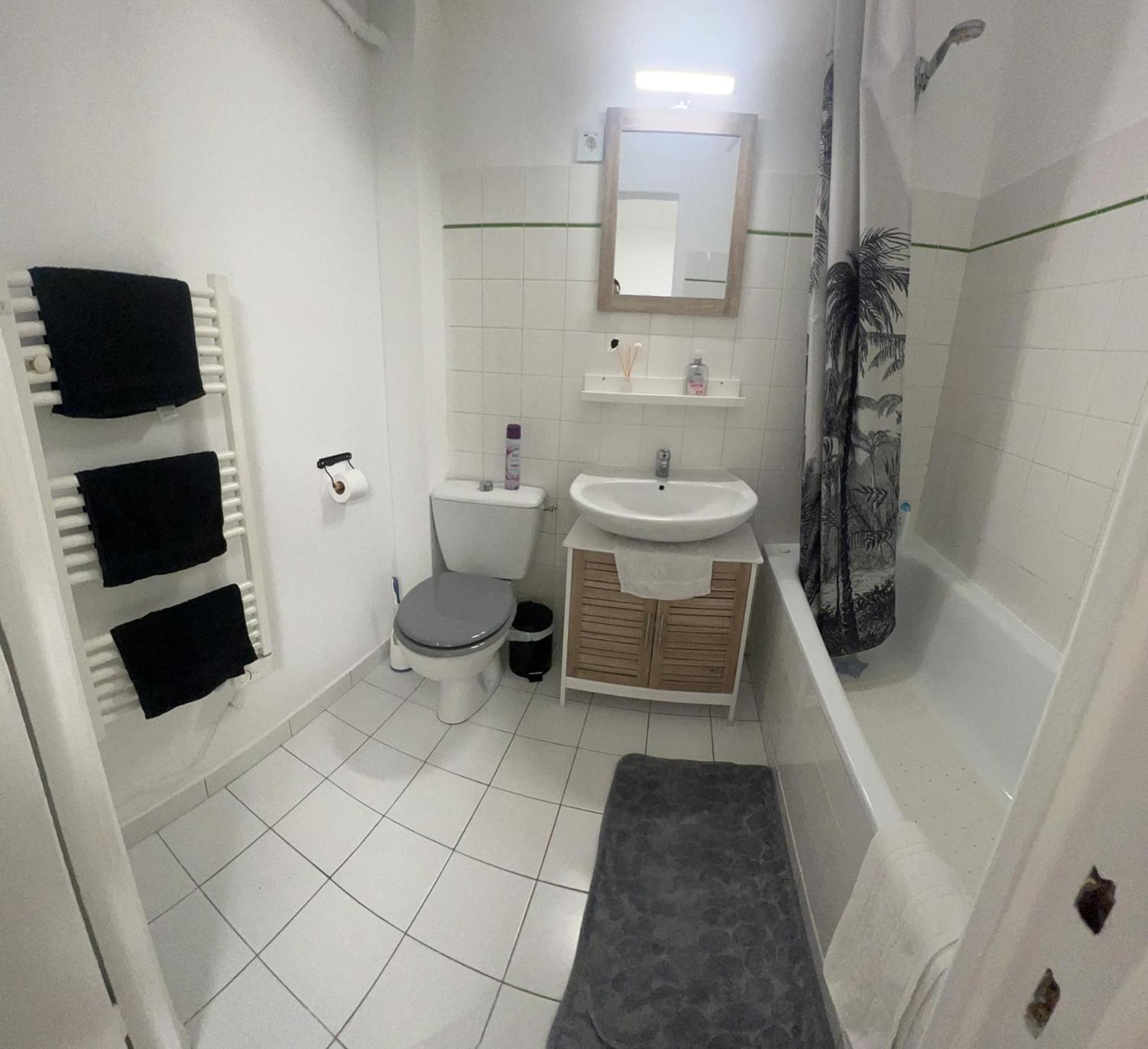 Appartement Lumineux A 2 Pas D'Enghien Montmorency Ngoại thất bức ảnh